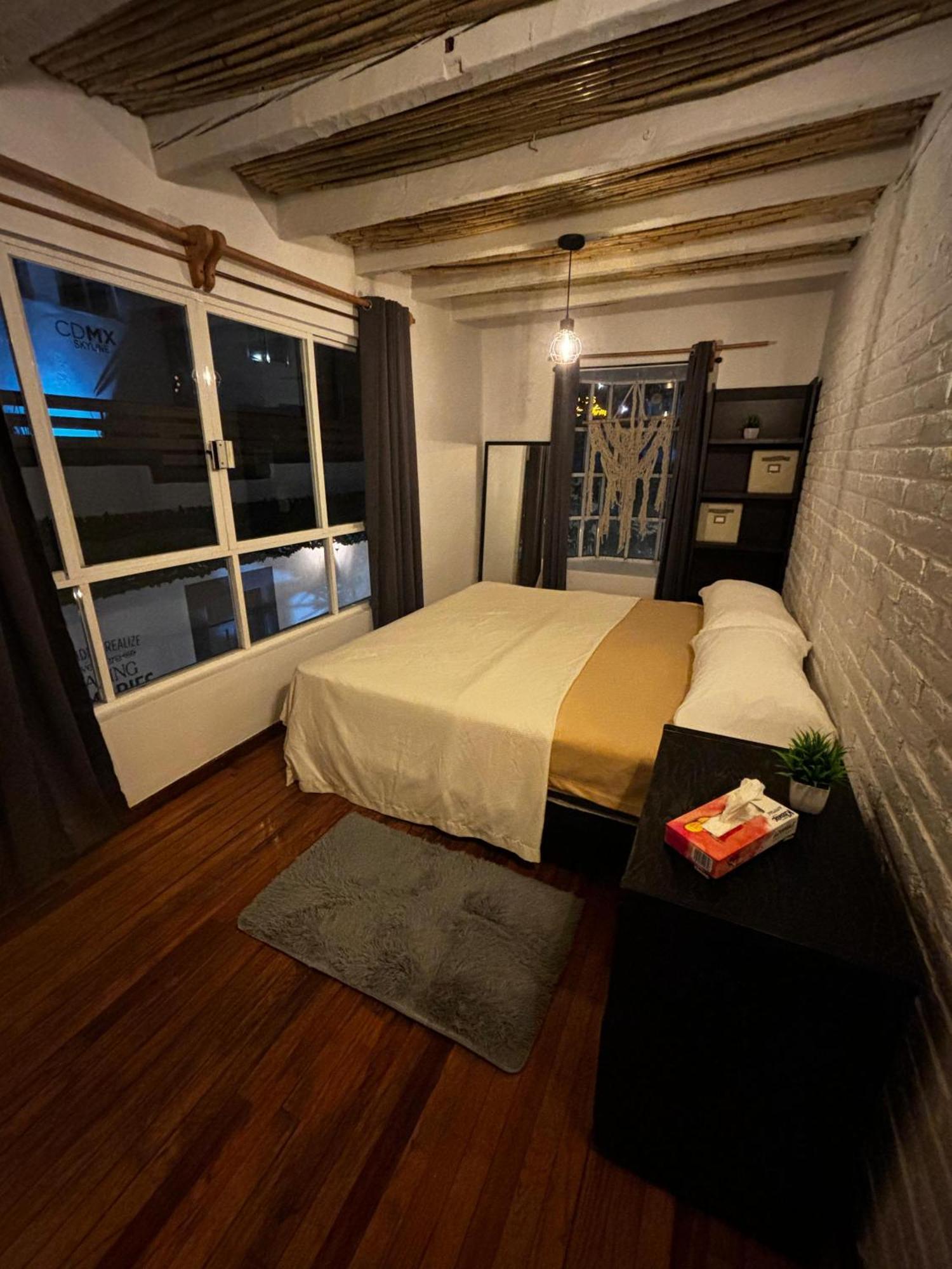 Casa Columpio Hostel เม็กซิโกซิตี้ ภายนอก รูปภาพ