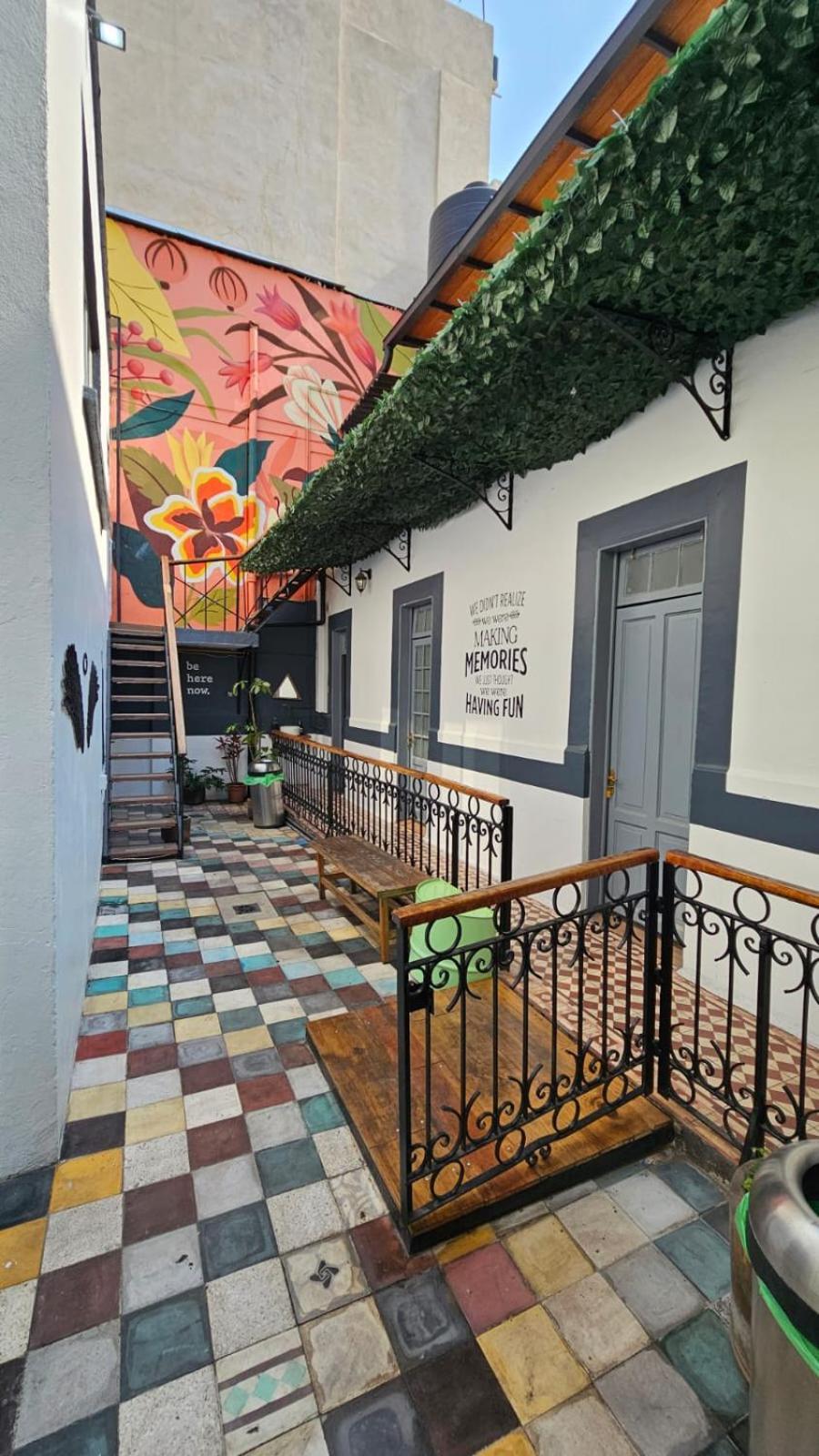 Casa Columpio Hostel เม็กซิโกซิตี้ ภายนอก รูปภาพ